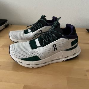 ON Cloudnova Sneakers sz. 8